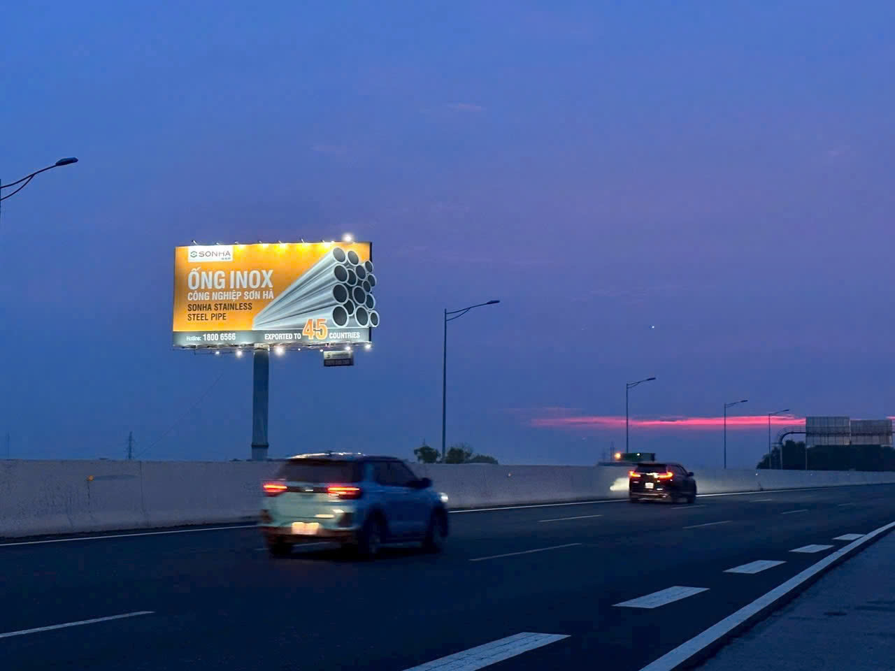Dịch Vụ Biển Bảng Billboard Chuyên Nghiệp Toàn Quốc 2 1wupukbkeokcfjltampdrmzmngclzfvquk27acuhildcz8itddg1x0azpq72v7nhecm15