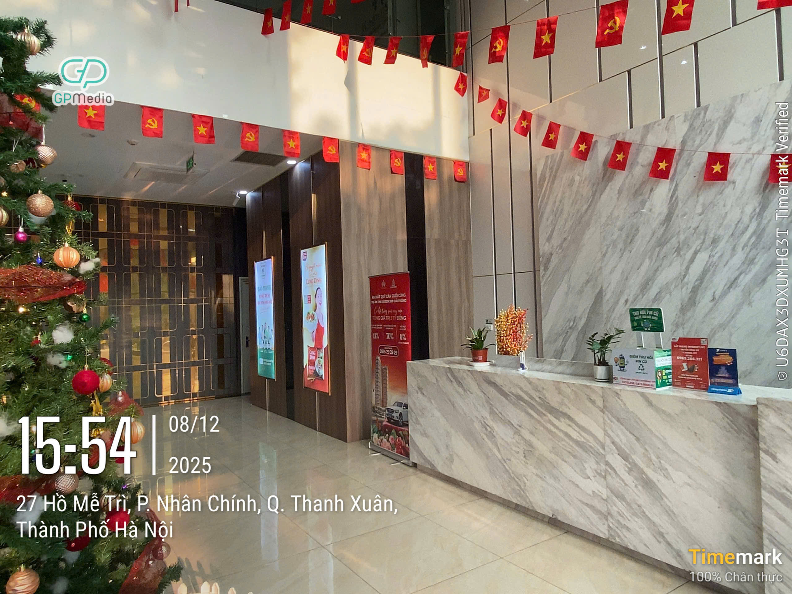 Digital Out Of Home - Xu Hướng Quảng Cáo Thời Đại Số 2026 5 1wupukbkesklgbubqiymuamkpslp5ucygcmtcuas1xpw6cxndlhvcanwpiqt0vgyzlz21