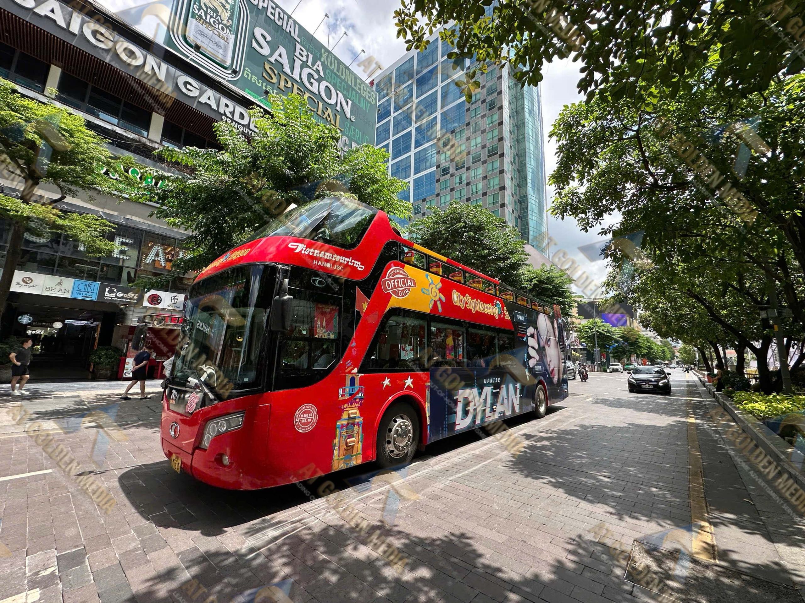 Roadshow & Digital Marketing: Đâu Là Số 1 Về Hiệu Quả? 1 2 7 scaled