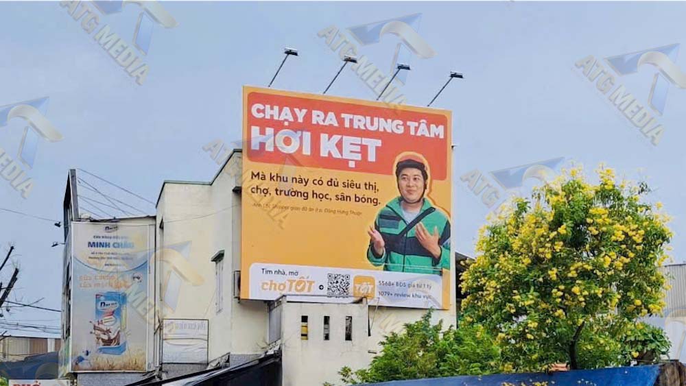 Quảng Cáo Ngoài Trời OOH Là Gì? Các Hình Thức Phổ Biến 3 3