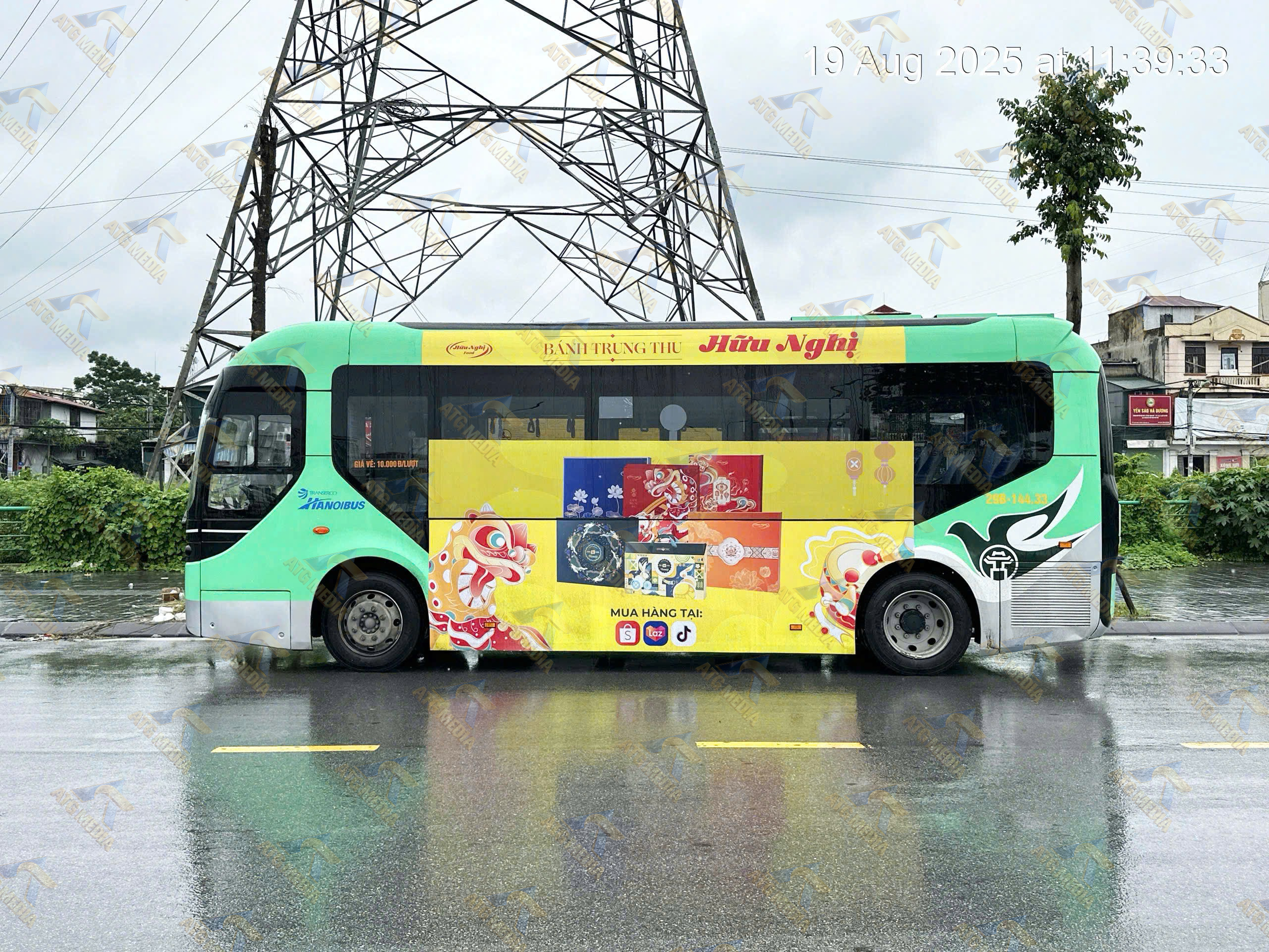 quảng cáo trên thân xe bus
